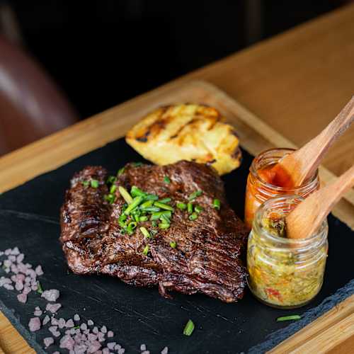 Emuná Asador Argentino, Madrid