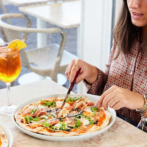 Capricciosa Carcavelos, Carcavelos