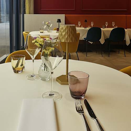 Cardinale by fratelli massari, Milano