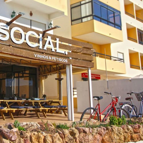 Social., Quarteira