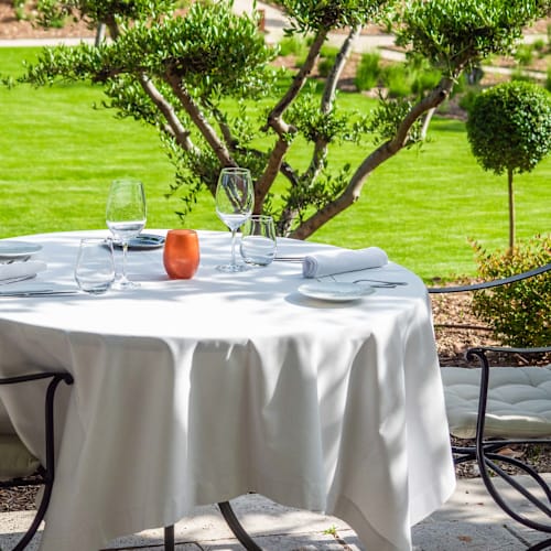Restaurant gastronomique Le V, Saint-Rémy-de-Provence