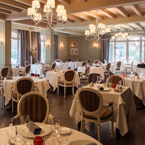 Restaurant gastronomique Le V, Saint-Rémy-de-Provence
