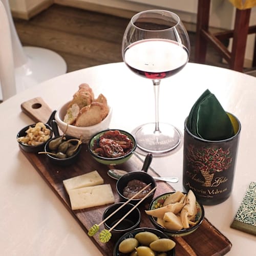 Amelìe Caffè Vini e Sapori, Lograto