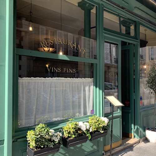 L’entredgeu, Paris