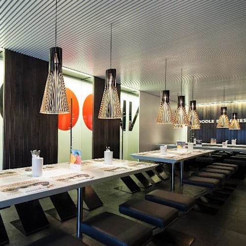 Udon Travessera, Barcelona