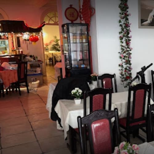 Yangtze riviera扬子江中餐馆, Nice