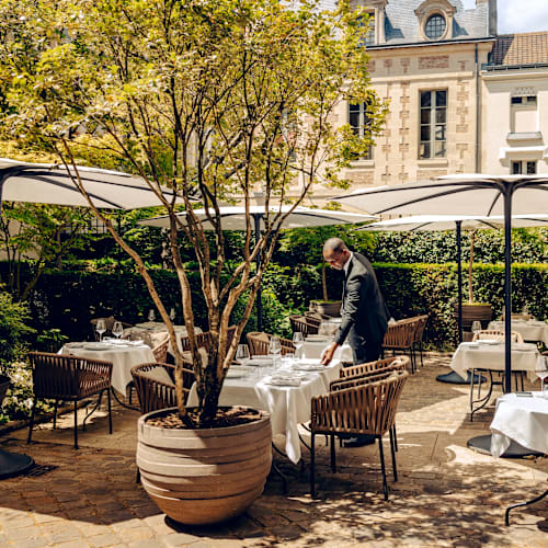 Le Brunch du Pavillon de la Reine, Paris