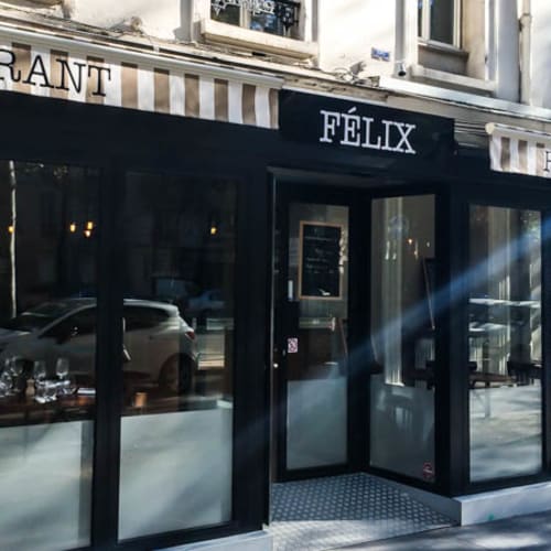 Felix, Paris
