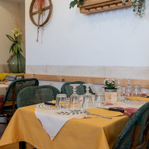 Il Focolare di Estia, Molina
