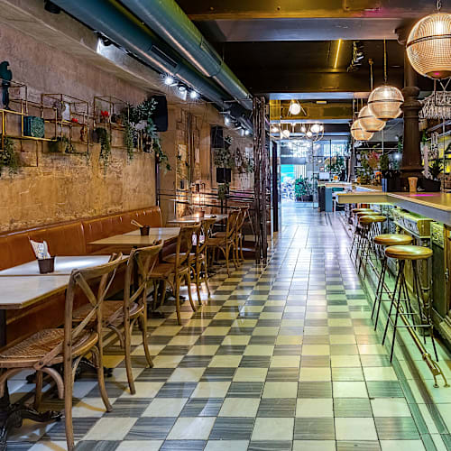 Casa Gracia, Barcelona