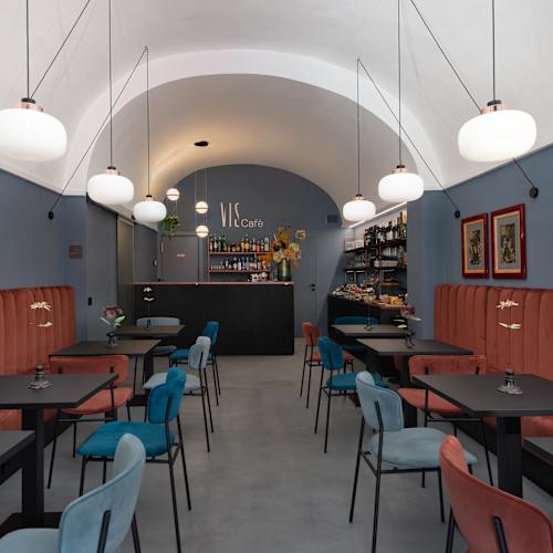 Vis Lounge Cafè, Bari