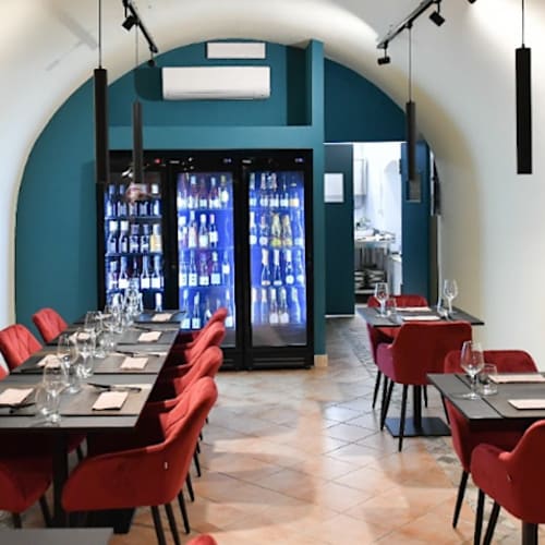 Vinaccia in corte - vineria "food pairing", Modugno