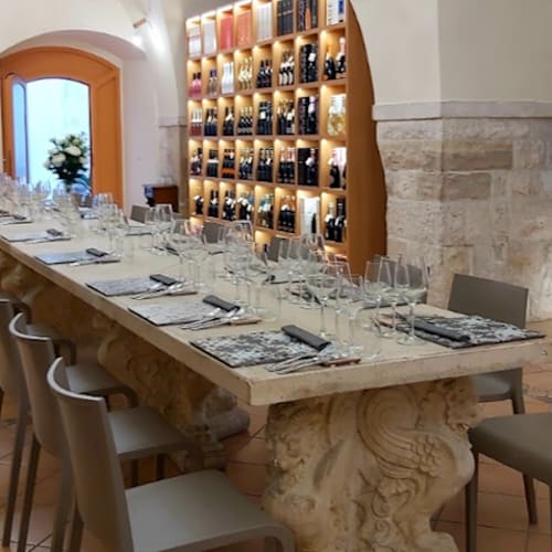 Vinaccia in corte - vineria "food pairing", Modugno