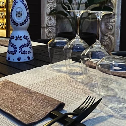 Vinaccia in corte - vineria "food pairing", Modugno