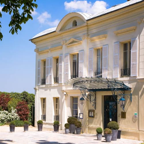 Hôtel Restaurant Pavillon Henri IV, Saint-Germain-en-Laye