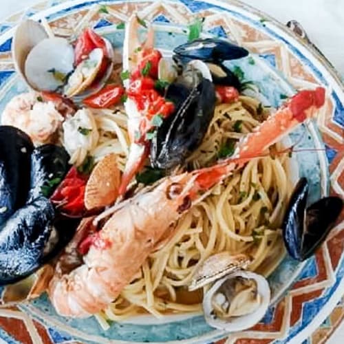 La Scialuppa, Napoli