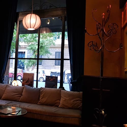 Emerald's Independent Bar, Roma