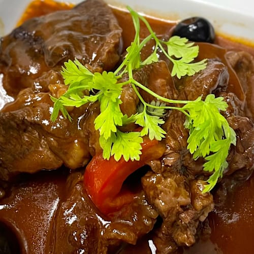 Le Saint-Amour, Paris