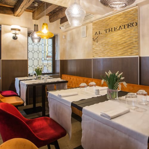 Al Theatro, Venezia