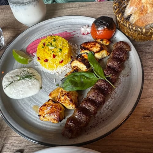 Behesht Restaurant, Lyon