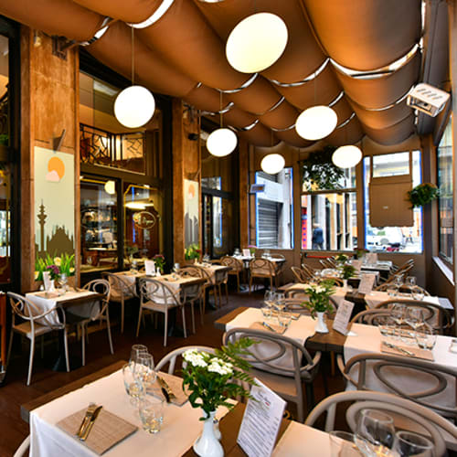Dogana, Milano