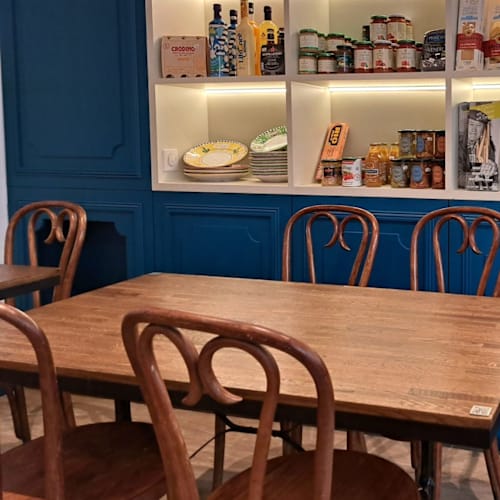 Jaro Tavola Calda, Paris