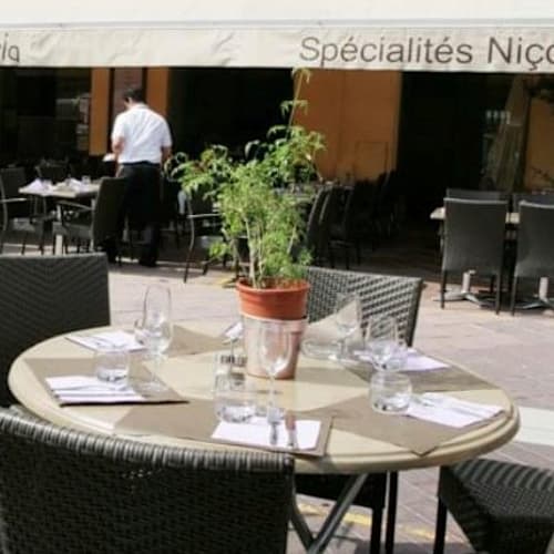 La Storia, Nice