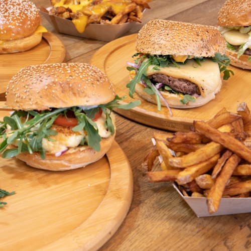 Signature's Burgers Montmorency, Montmorency
