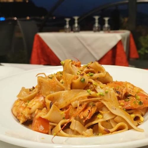 La  Perla di Lerici, Lerici