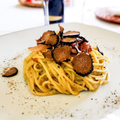 Ristorante Hostaria dei Cavalieri, Montone