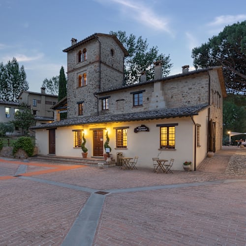 Ristorante Hostaria dei Cavalieri, Montone
