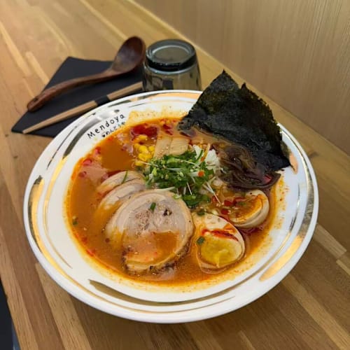 Mendoya, Boulogne-Billancourt