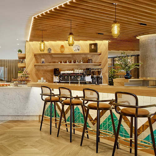 Commune Restaurant Schiphol, Schiphol