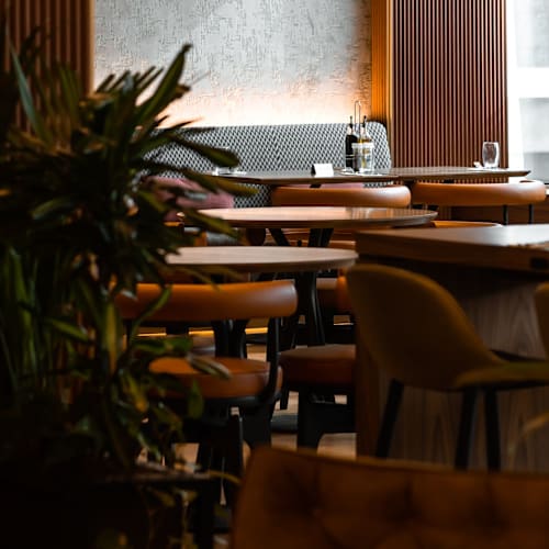 Commune Restaurant Schiphol, Schiphol