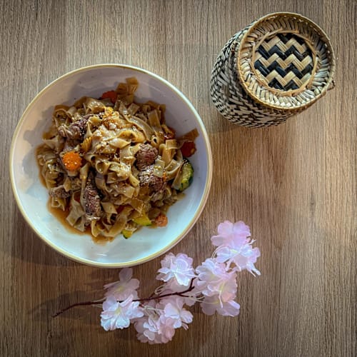Thai Isaan, Nîmes