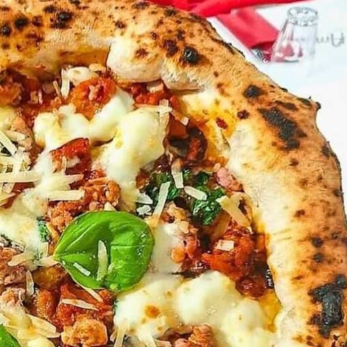 Desy Pizza, Pascarola