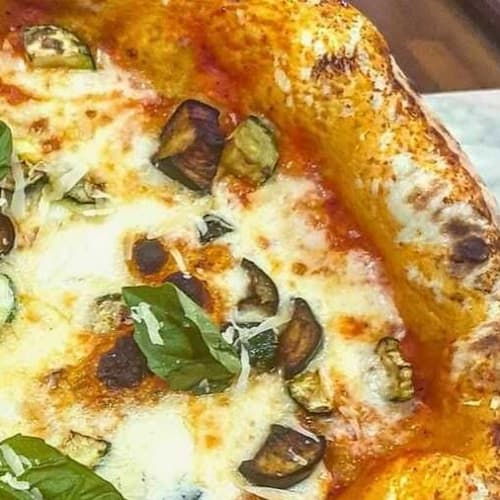 Desy Pizza, Pascarola