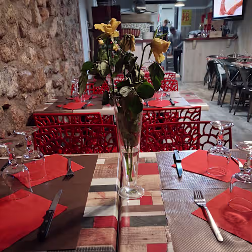 Le Chianti, Vitrolles