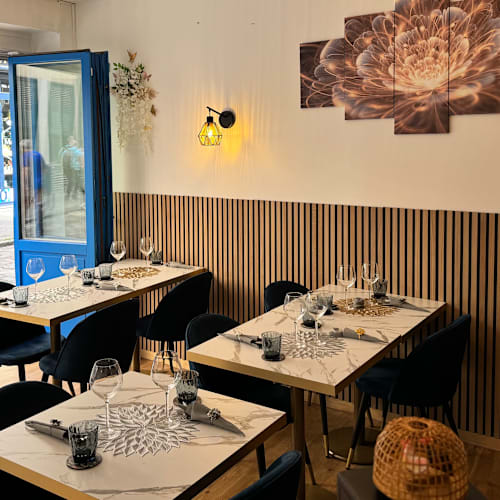 White Lotus, Lille
