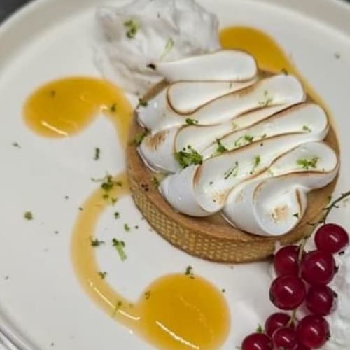 White Lotus, Lille