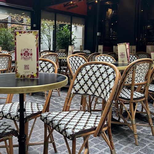 L'As de Trefle, Paris