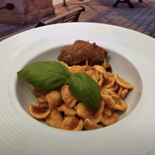 Taverna Cairoli, Bari