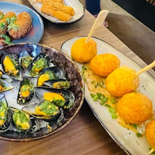 SOURIRE TROUSSEAU tapas françaises, Paris