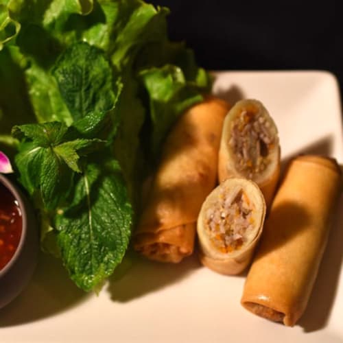 Taeng Thai, Paris