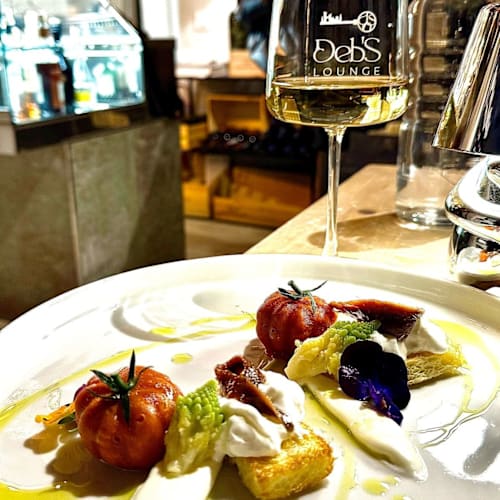 Deb’S Lounge, Monticchiello