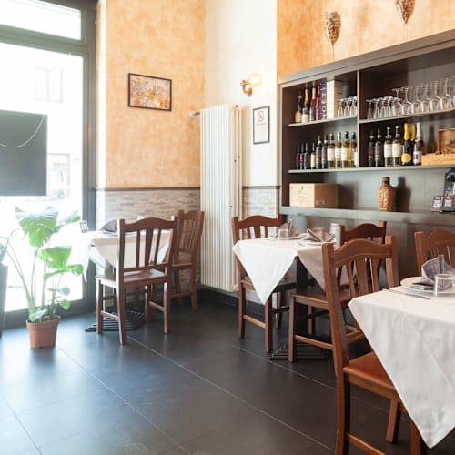 Ristorante Indiano Kiran - Pistrucci, Milano