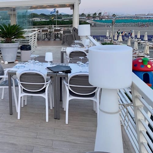La Terrazza del Delfino, Carrara