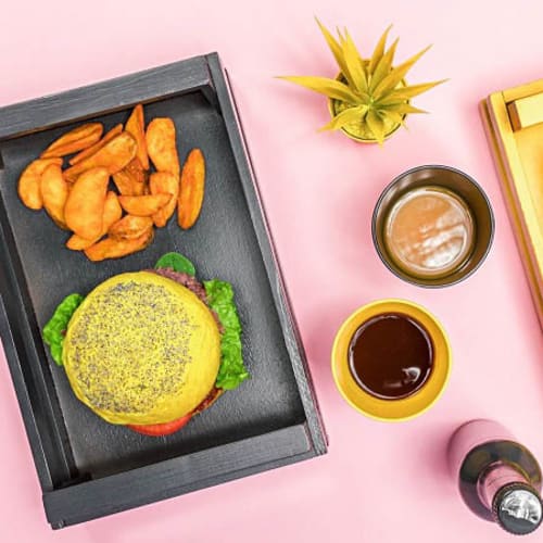 Flower Burger, Bari