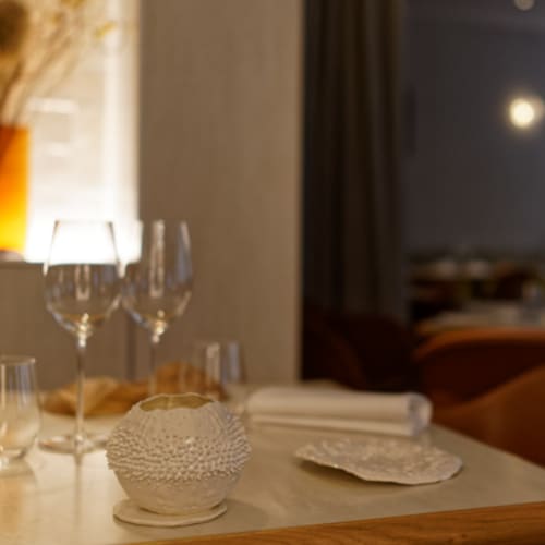Nomicos, Paris