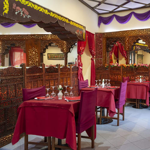 Mahrani Mahal, Milano